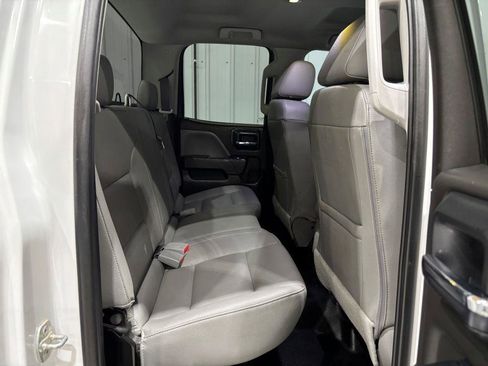 Used 2017 Chevrolet Silverado 2500 W/T AWD/4WD image 14