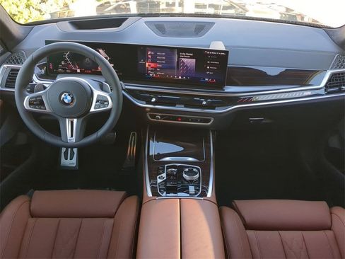 New 2026 BMW X7 M60i image 15