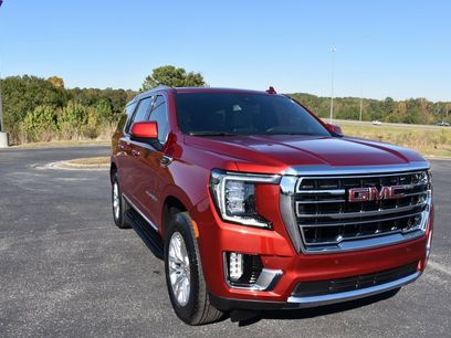 Used 2024 GMC Yukon SLT w/ SLT Premium Package