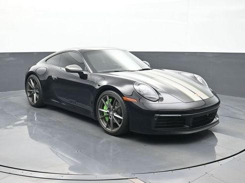 Certified 2024 Porsche 911 Carrera T RWD image 21