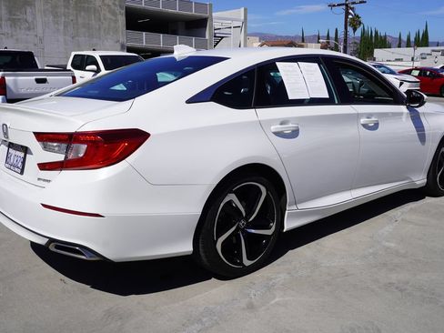 Used 2019 Honda Accord Sport image 7