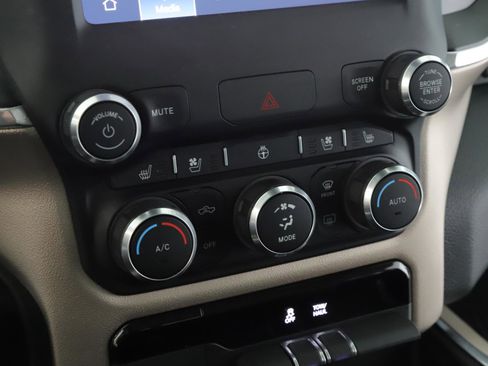 Used 2022 RAM 1500 Laramie image 14