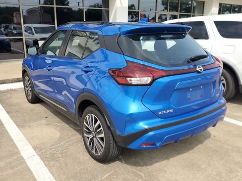 Used 2024 Nissan Kicks SR FWD image 8