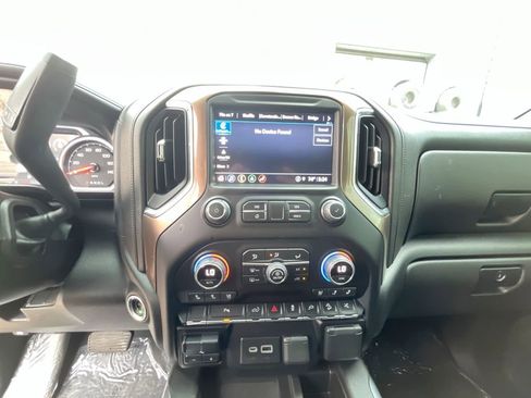 Used 2022 Chevrolet Silverado 3500 High Country w/ Z71 Off-Road Package image 37