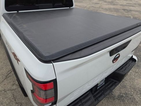 Used 2023 Nissan Frontier PRO-4X w/ Pro-4X Premium Package AWD/4WD image 19