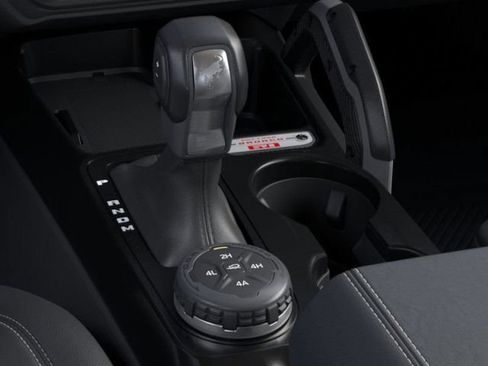 New 2026 Ford Bronco Outer Banks w/ Sasquatch Package image 13