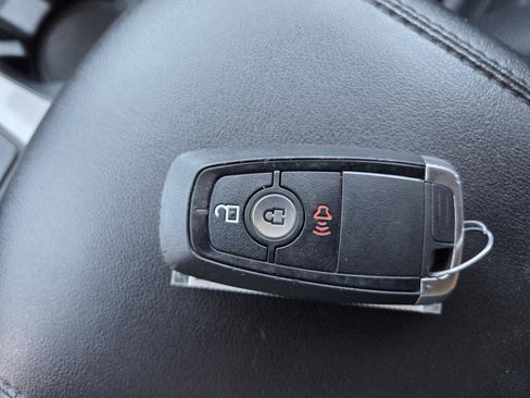 Used 2024 Ford Edge SEL AWD/4WD image 29