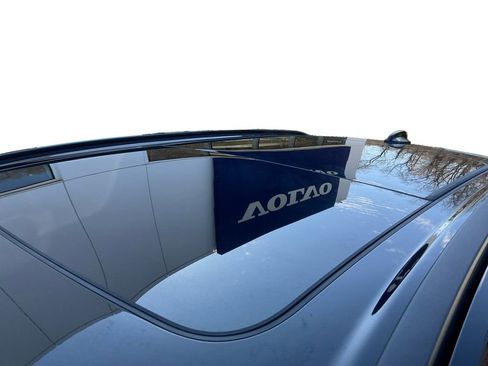 Certified 2023 Volvo XC60 B5 Core w/ Climate Package image 13