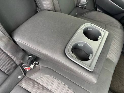 Used 2022 Subaru Outback Premium image 29