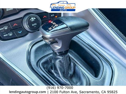 Used 2019 Dodge Challenger R/T Scat Pack w/ Driver Convenience Group RWD image 18