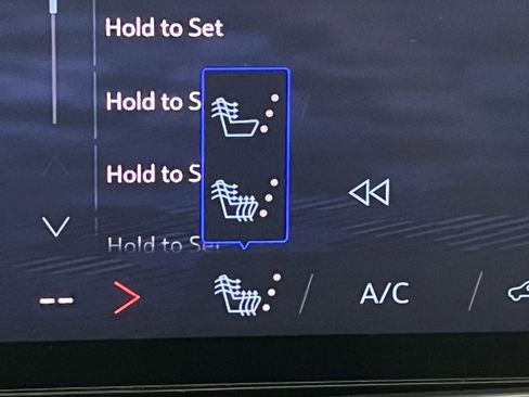 Used 2025 Chevrolet Suburban RST w/ Sun And Tow Package image 18