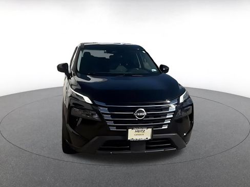 Used 2025 Nissan Rogue SV AWD/4WD image 3
