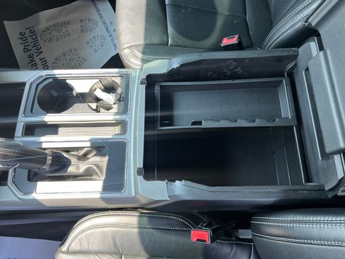 Used 2018 Ford F150 Lariat w/ Equipment Group 502A Luxury image 27