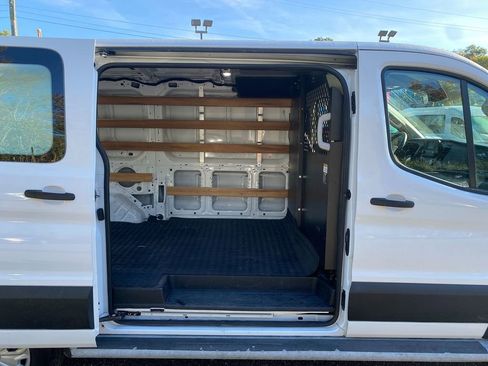 Used 2023 Ford Transit 250 Low Roof w/ Exterior Upgrade Package image 25