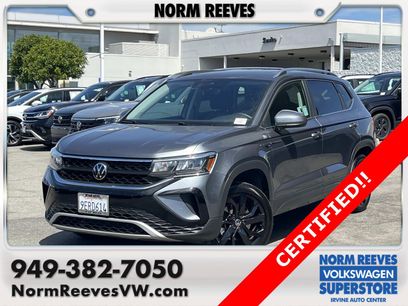 Certified 2023 Volkswagen Taos SE w/ Panoramic Sunroof Package