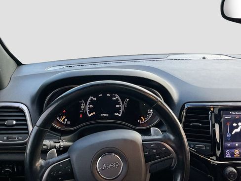 Used 2020 Jeep Grand Cherokee Limited X image 23