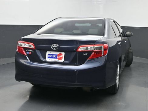Used 2014 Toyota Camry LE FWD image 35