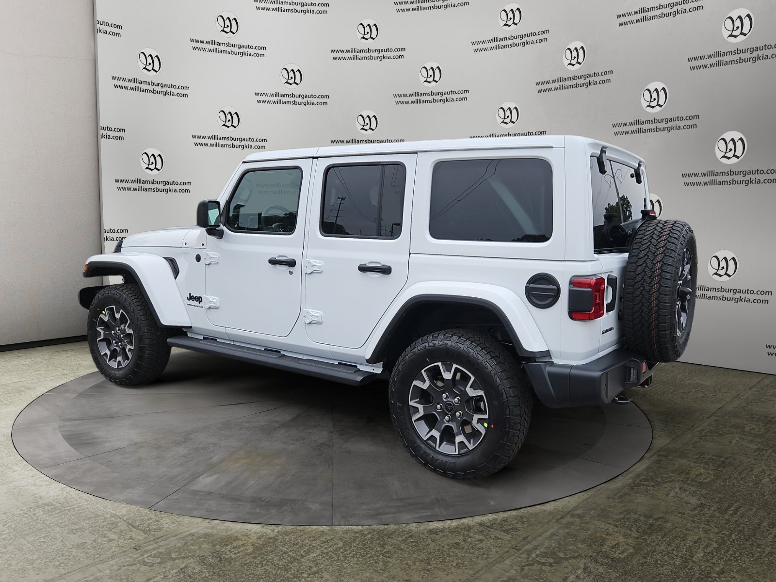 New 2027 Jeep Wrangler Unlimited Sahara AWD/4WD image 3