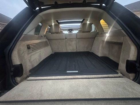 Used 2016 Land Rover Range Rover image 29