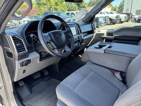 Used 2015 Ford F150 XLT w/ Equipment Group 302A Luxury RWD image 11