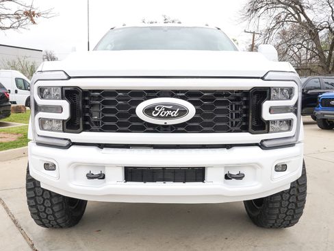 Used 2026 Ford F450 Lariat image 3