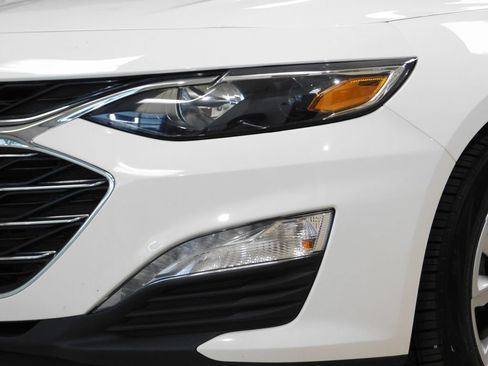 Used 2023 Chevrolet Malibu LT FWD image 13