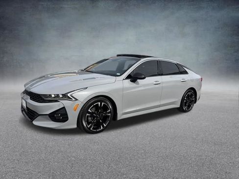 Used 2023 Kia K5 GT-Line image 12