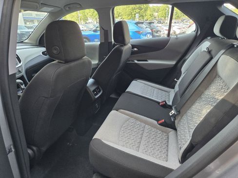 Used 2024 Chevrolet Equinox LS FWD image 12