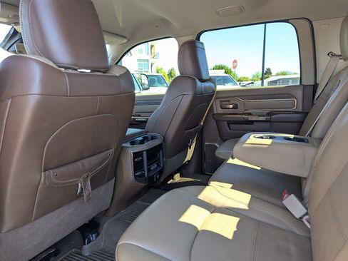 Used 2022 RAM 2500 Limited AWD/4WD image 34