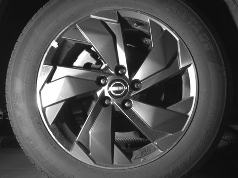 Used 2025 Nissan Rogue SV image 15