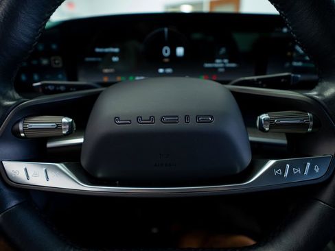 Used 2023 Lucid Air Pure AWD/4WD image 25