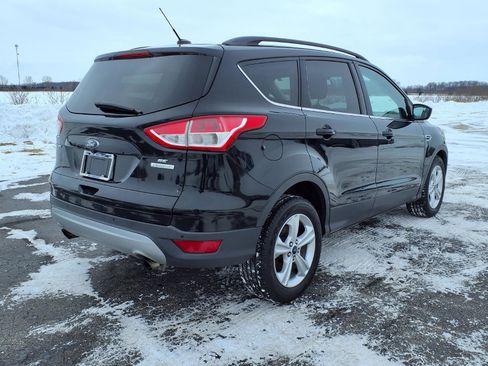 Used 2014 Ford Escape SE w/ Equipment Group 201A image 9