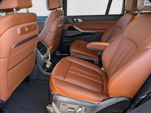 New 2026 BMW X7 xDrive40i w/ Executive Package image 16