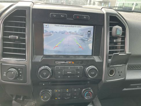 Used 2017 Ford F150 XLT w/ Equipment Group 302A Luxury image 10