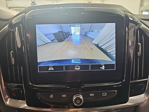 Certified 2023 Chevrolet Traverse LT AWD/4WD image 30
