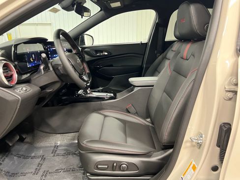 New 2026 Chevrolet Trax RS w/ Driver Confidence Package FWD image 24