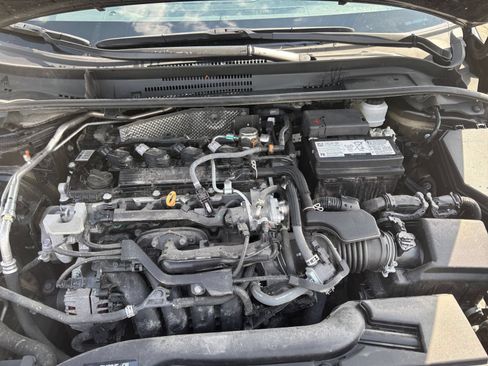Used 2025 Toyota Corolla LE FWD image 25