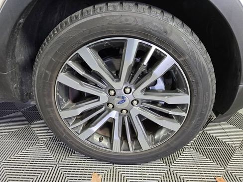 Certified 2017 Ford Explorer Platinum AWD/4WD image 9