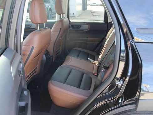 New 2025 Ford Bronco Sport Outer Banks w/ Outer Banks Tech Package+ AWD/4WD image 9