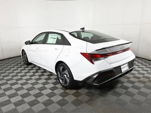 New 2026 Hyundai Elantra Sport image 5