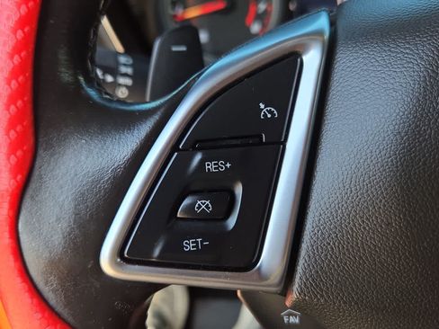 Used 2020 Chevrolet Camaro LT RWD image 23