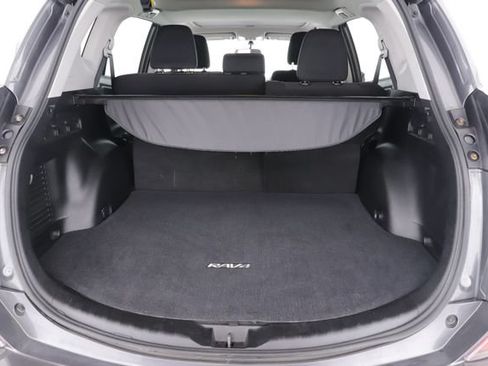 Used 2016 Toyota RAV4 XLE AWD/4WD image 24