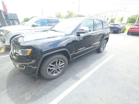 Used 2019 Jeep Grand Cherokee Limited w/ Luxury Group II AWD/4WD image 1
