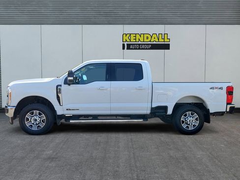 Used 2024 Ford F350 Lariat w/ Camper Package AWD/4WD image 2