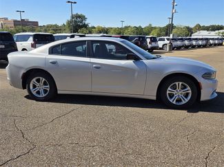 Used 2023 Dodge Charger SXT video 2