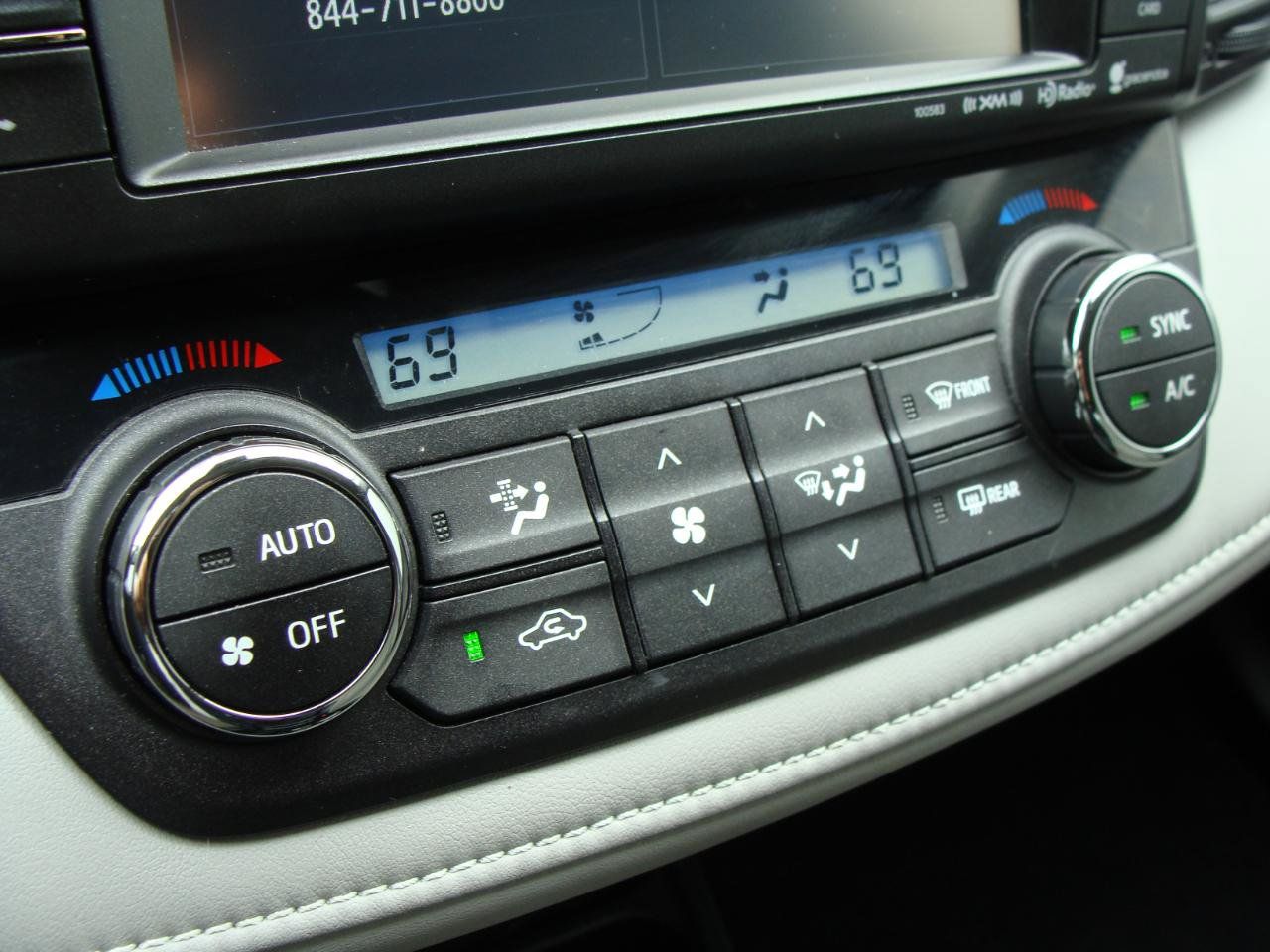 Used 2016 Toyota RAV4 Limited AWD/4WD image 20
