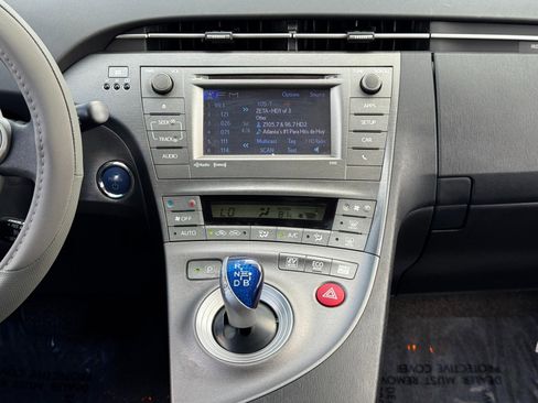 Used 2012 Toyota Prius Three image 22