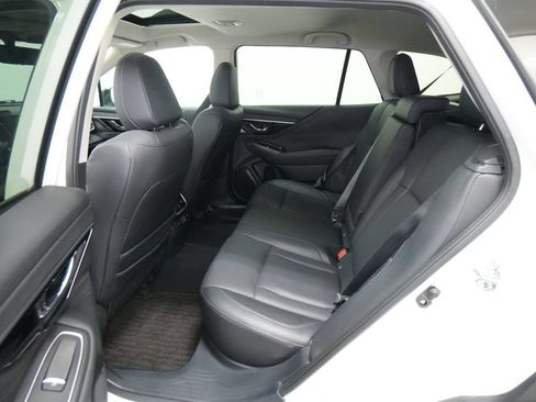Used 2023 Subaru Outback Limited AWD/4WD image 21