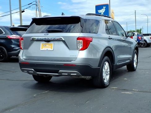 Certified 2023 Ford Explorer XLT w/ Equipment Group 202A AWD/4WD image 4