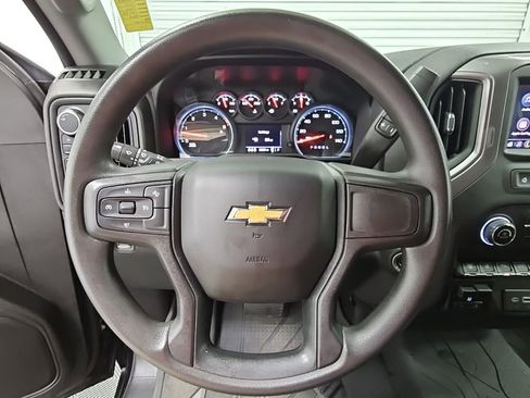 Used 2024 Chevrolet Silverado 2500 Custom w/ Custom Value Package image 20